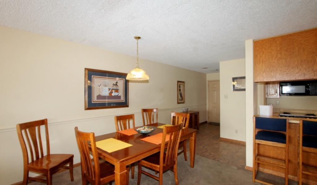 Emerald Isle Resort Hot Springs Chambre photo